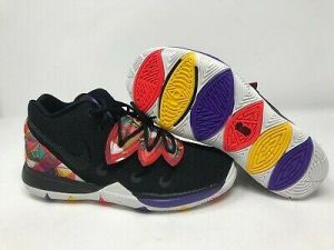 הגעת? מצאת! הנעלה לבנים    Nike Kyrie 5 (PS) Kids Basketball Shoes Sz 3Y AQ2458-010 No Box Top