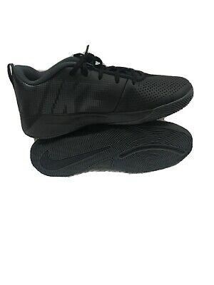    NIKE TEAM HUSTLE QUICK 2 (GS) Black Basketball Shoes Youth/Kids Size 7Y NIB